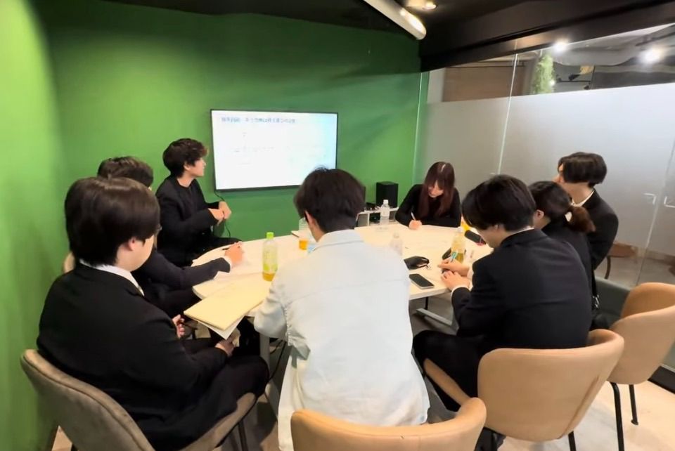 チームミーティング